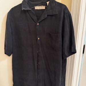 Men's Black Short Sleeve Shirt